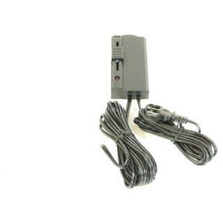 BLACK 500 WATT MAX FOOT DIMMER W/LCD LIGHT. 10FT OUTPUT CORD AND 6FT POWERCORD. 120V, 60HZ, 4.2A.