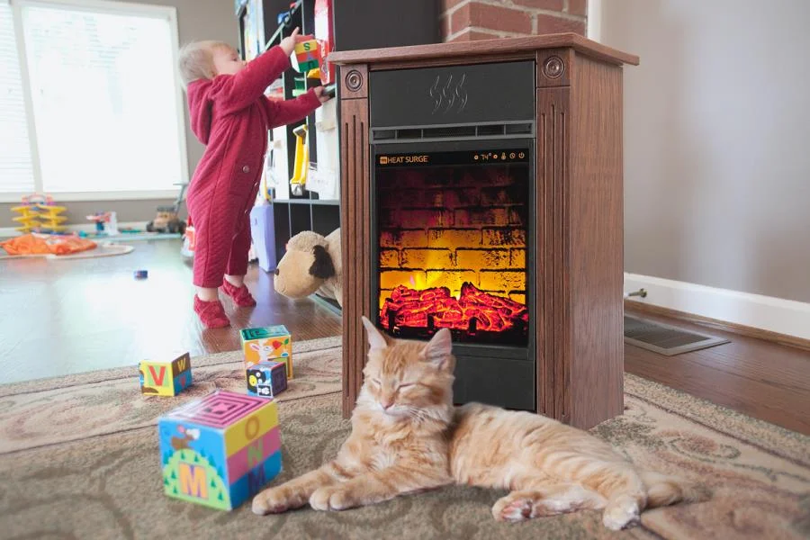 Heat Surge Power Tower Accent Light Oak with Remote