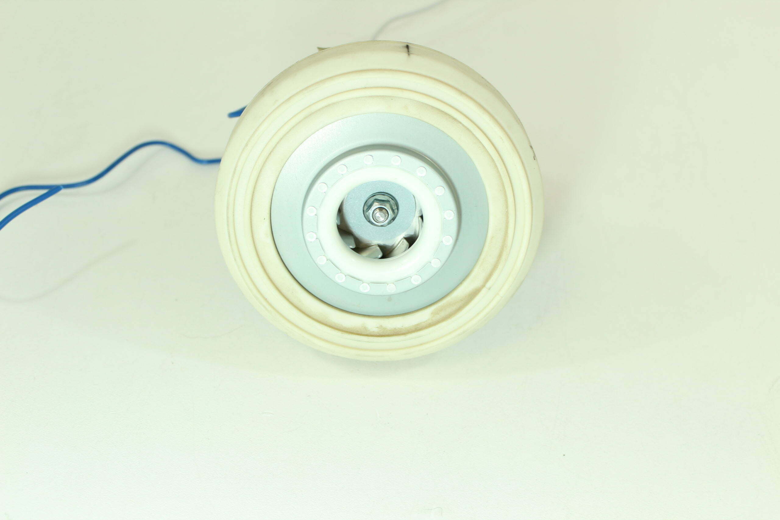 Pre-owned Kenmore Intuition Motor Part #KC92FCJNZ000 This part replaces KC92FCJNZ000