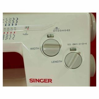 Reconditioned Singer 384.18024000 Sewing Machine
