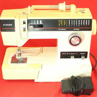 Reconditioned Singer 6233 Sewing Machine