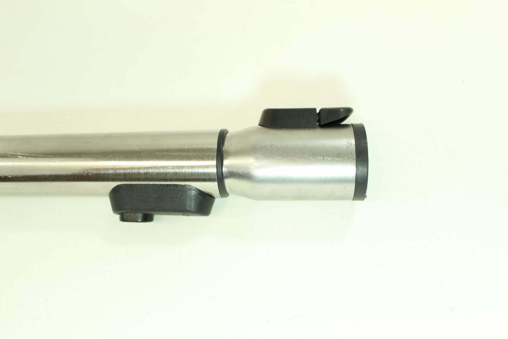 Genuine Reconditioned Miele Telescopic Wand - Non Electric