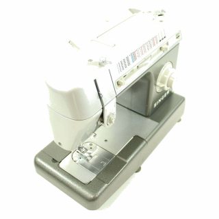 Reconditioned Singer Commercial Grade 590 Heavy Duty Mechanical Sewing Machine