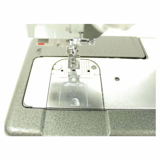 Reconditioned Singer Commercial Grade 590 Heavy Duty Mechanical Sewing Machine