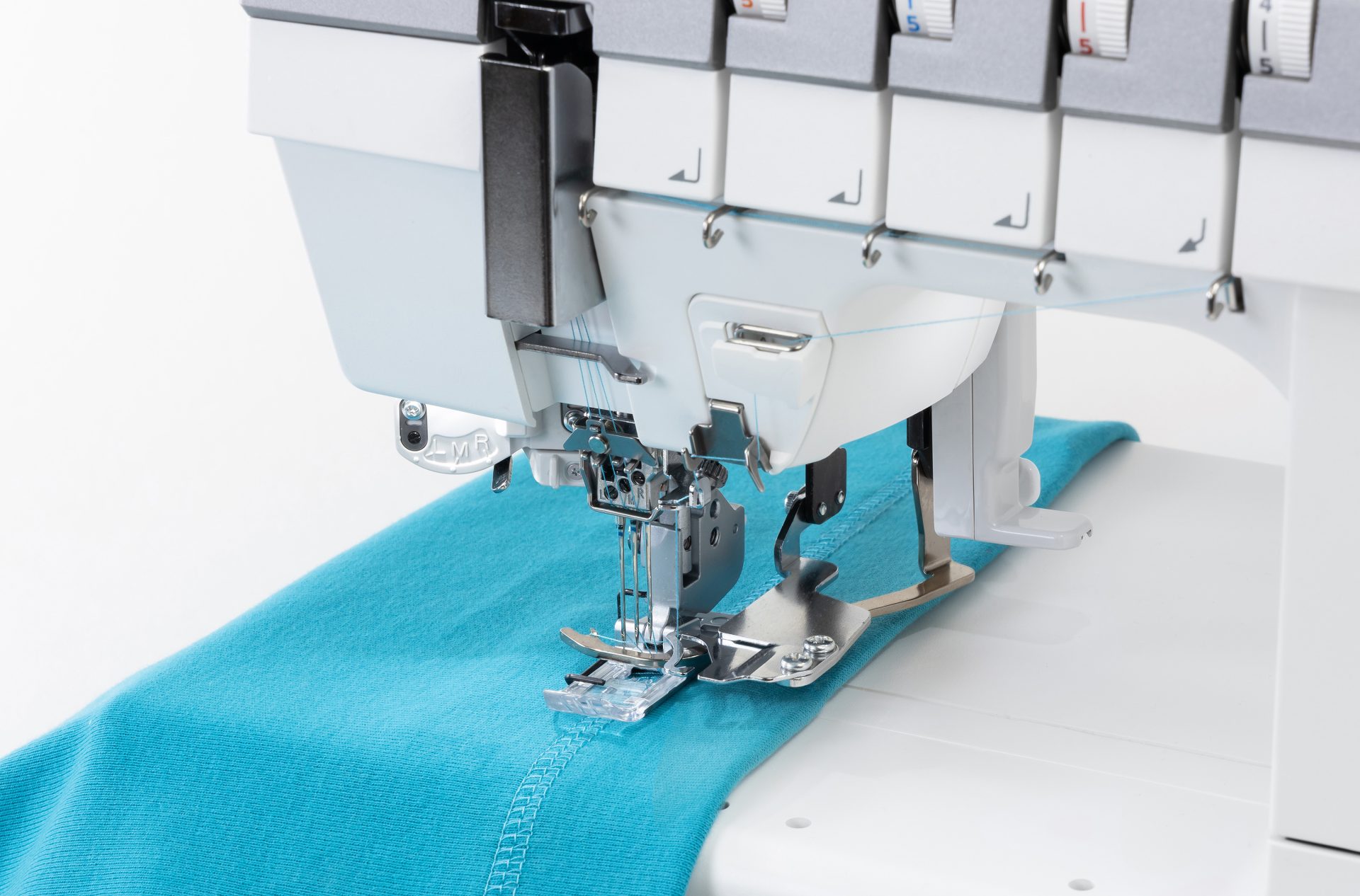 Janome Cover Pro 3000 Professional - Image 9