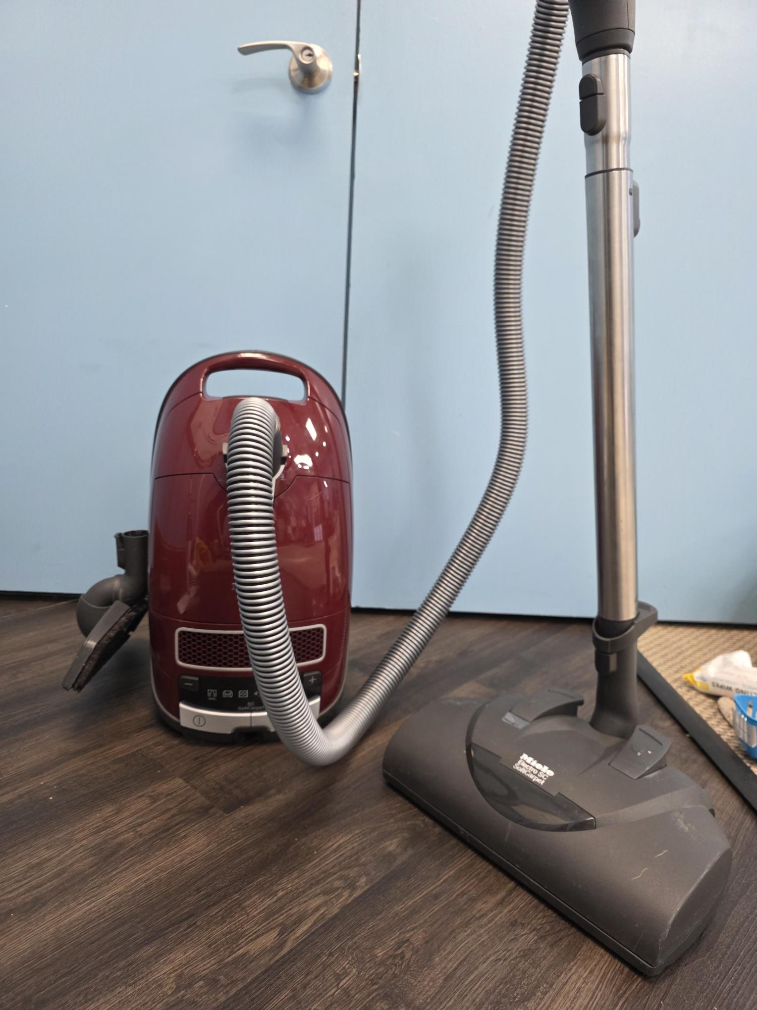 Reconditioned Miele Soft Carpet w/ 1 Year Residential Warranty - Image 2