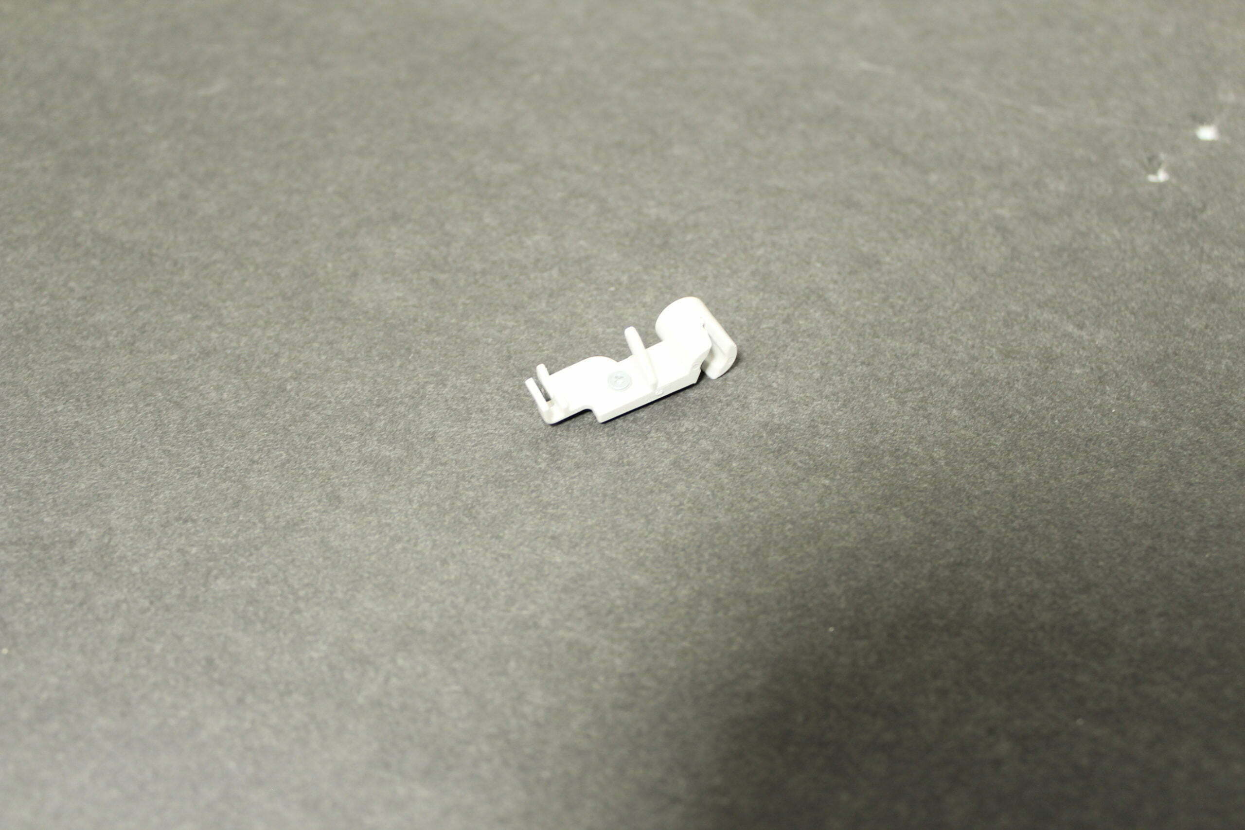Needle Threader Plate for Janome Elna babylock kenmore necchi viking Bernina sewing machines #755643002