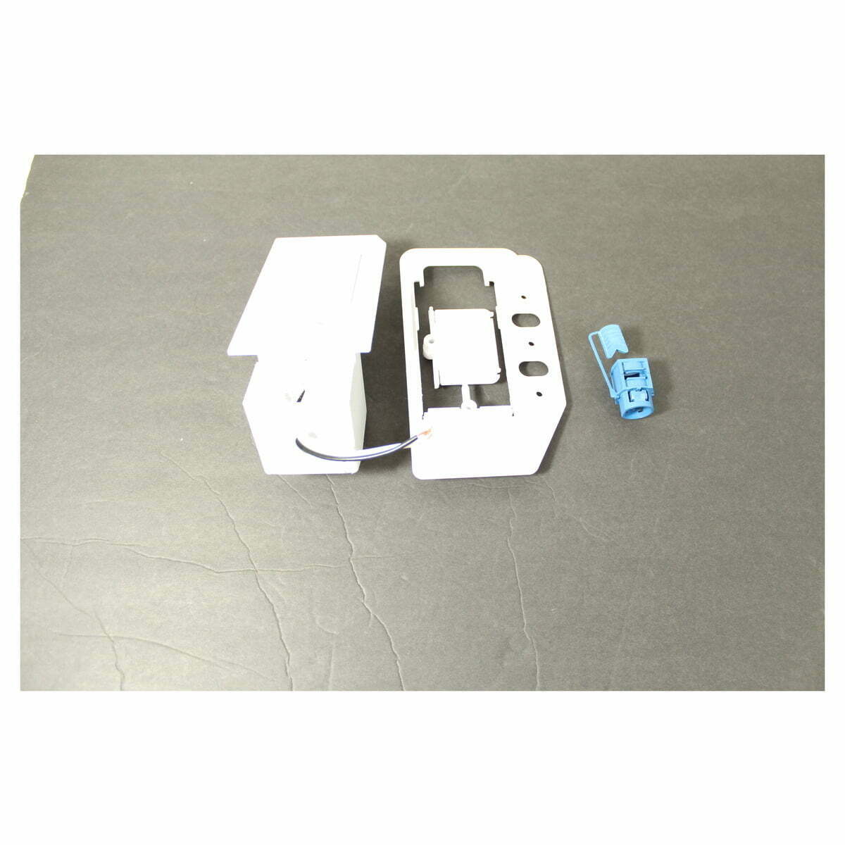 SUPERVALVE-WHITE,INLET VALVE W/110V PN RECEPTACLE for central vacuums - Image 5