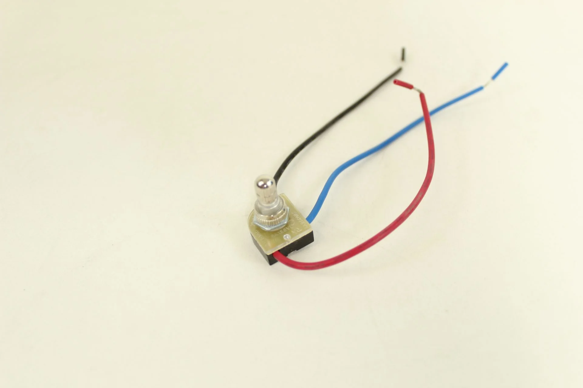 3/8 Inch Shank 3-Way 2 Circuit Nickel Rotary Switch - Image 4