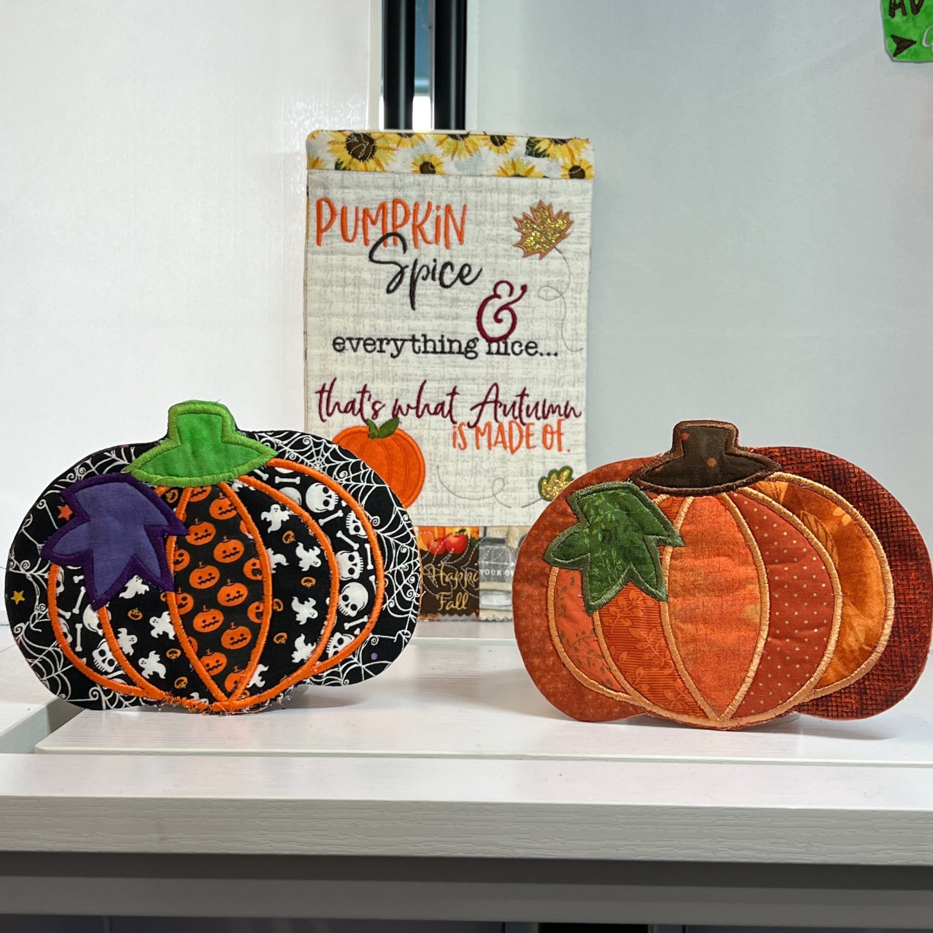 pumpkin mug rugs trial embroidery machines