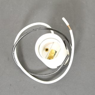 E-26 Medium Base Pre-wired Lamp Socket with 9in Long 18-AWM Wire Leads
