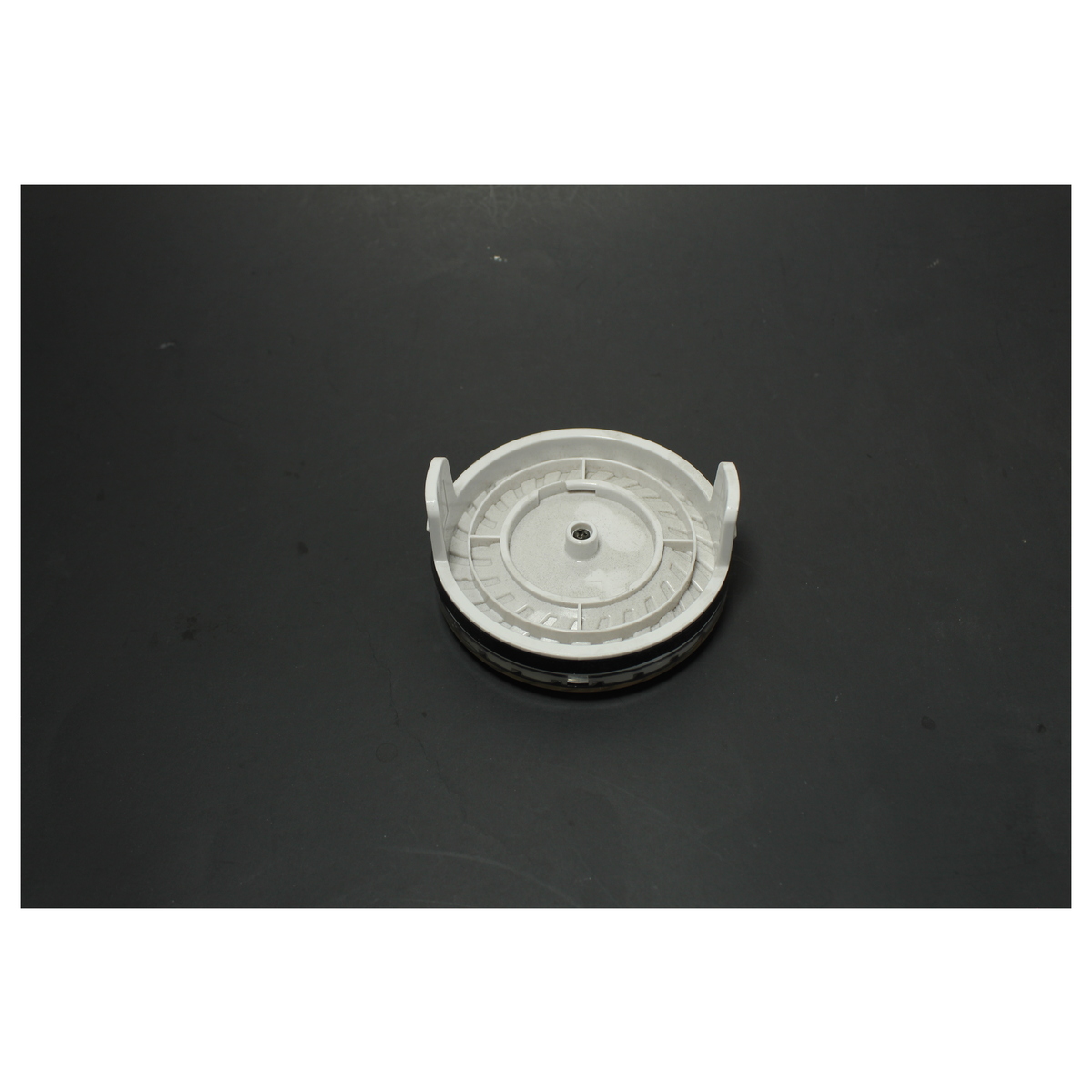 Filter Top Assembly Part Number C240-0200 for Simplicity Models S65, S65D, S65P, S65S - Image 3