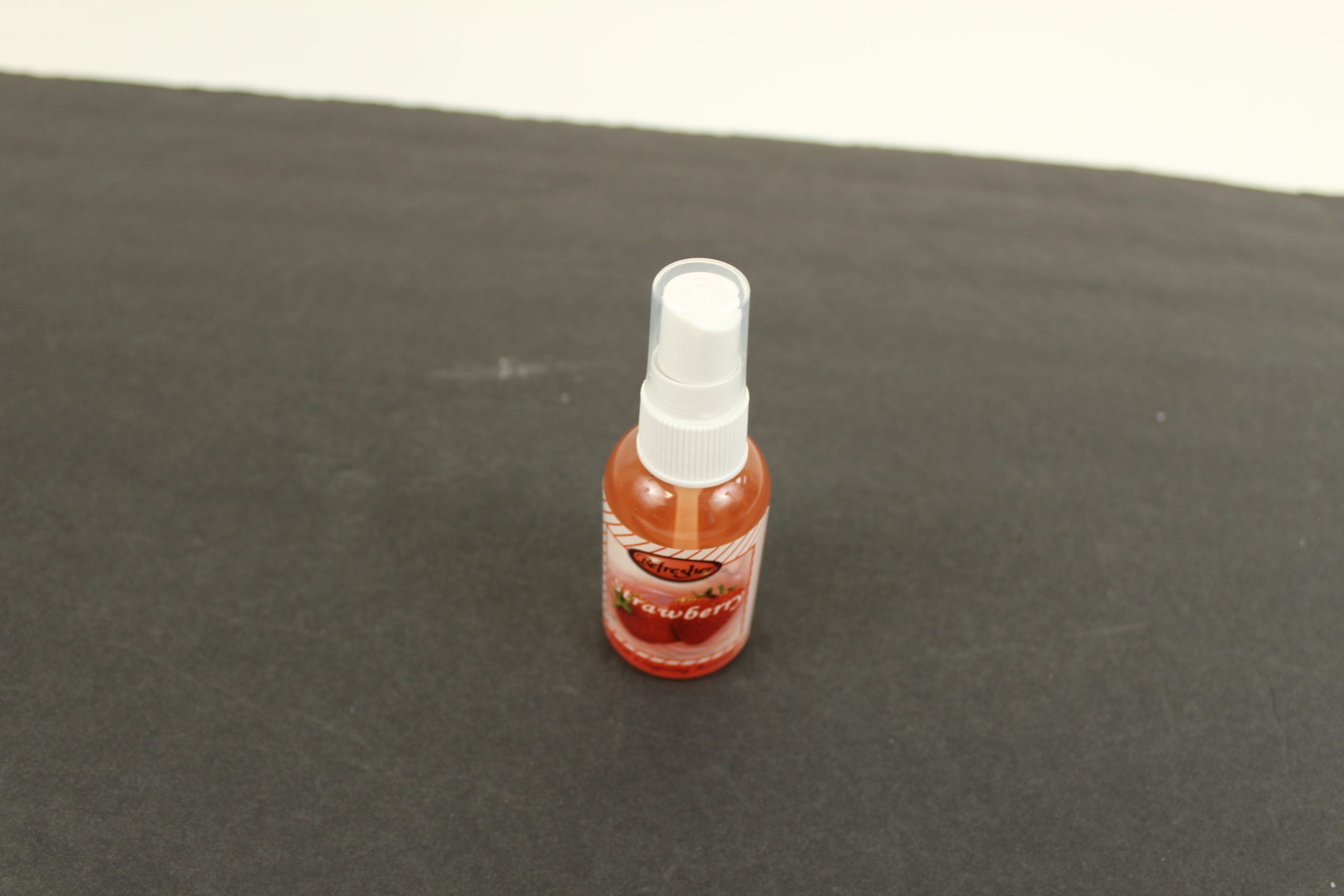 Rogers, Strawberry Spray 2oz - Image 2