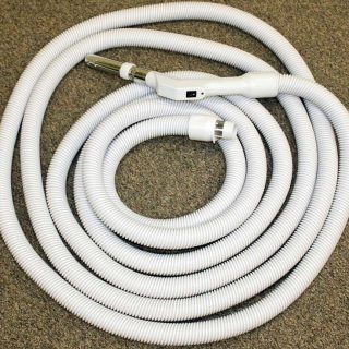 Hose, Lt Gray 30'x 1-3/8" Low Volt Bttn Lock W/Swi Part Number: XE130138030BUN for Built-In