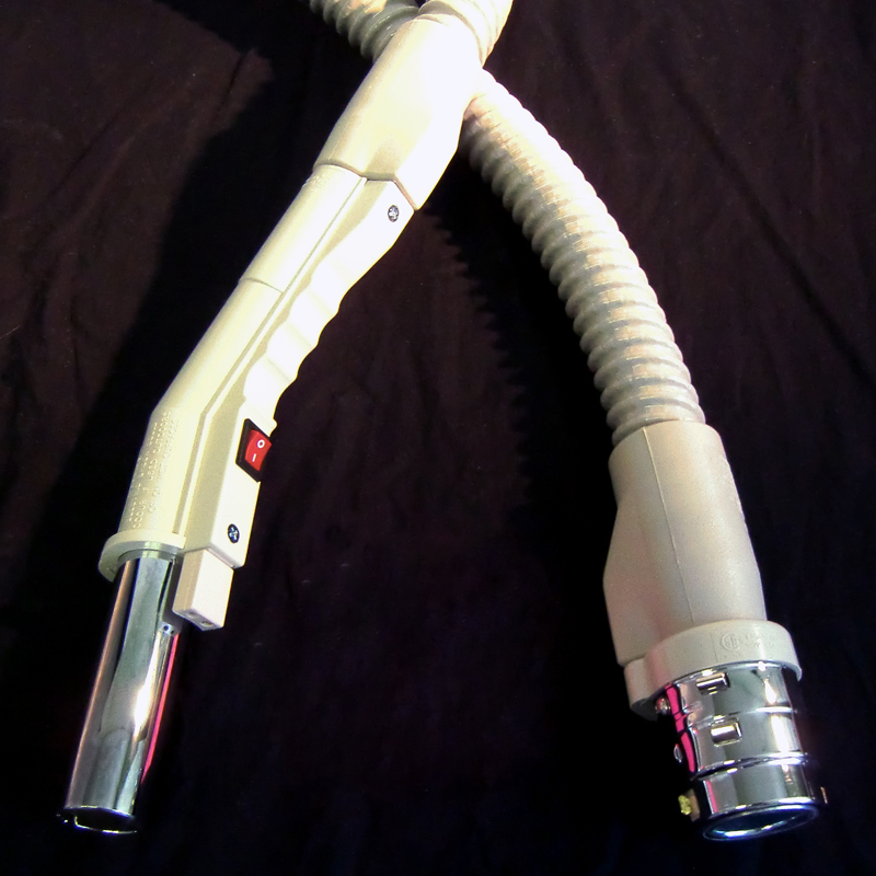 ***USE EXR-4511 HOSE, ELECTROLUX PISTOL GRIP W/SUP Part Number: SP-11 for Eureka Replacement