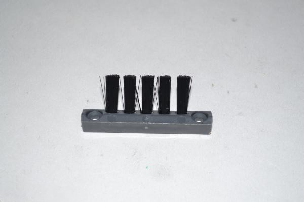 Edge Cleaning Bristle Assembly For: hoover