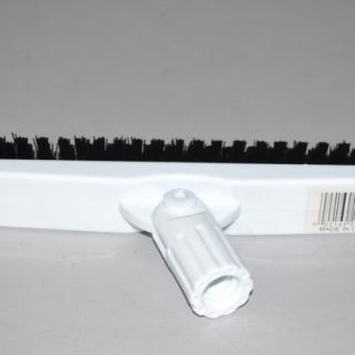 Grout Brush-Triangle - Fitall 1 1/4
Takes A Screw On Pole For: fit all, residential