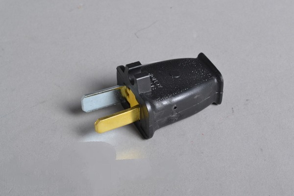 Male Plug W/Grip-(Sta-Tite)-Black For: fit all, residential