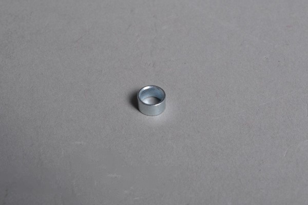 Spacer-Royal Upt. Hndl. Latch Screw For: royal