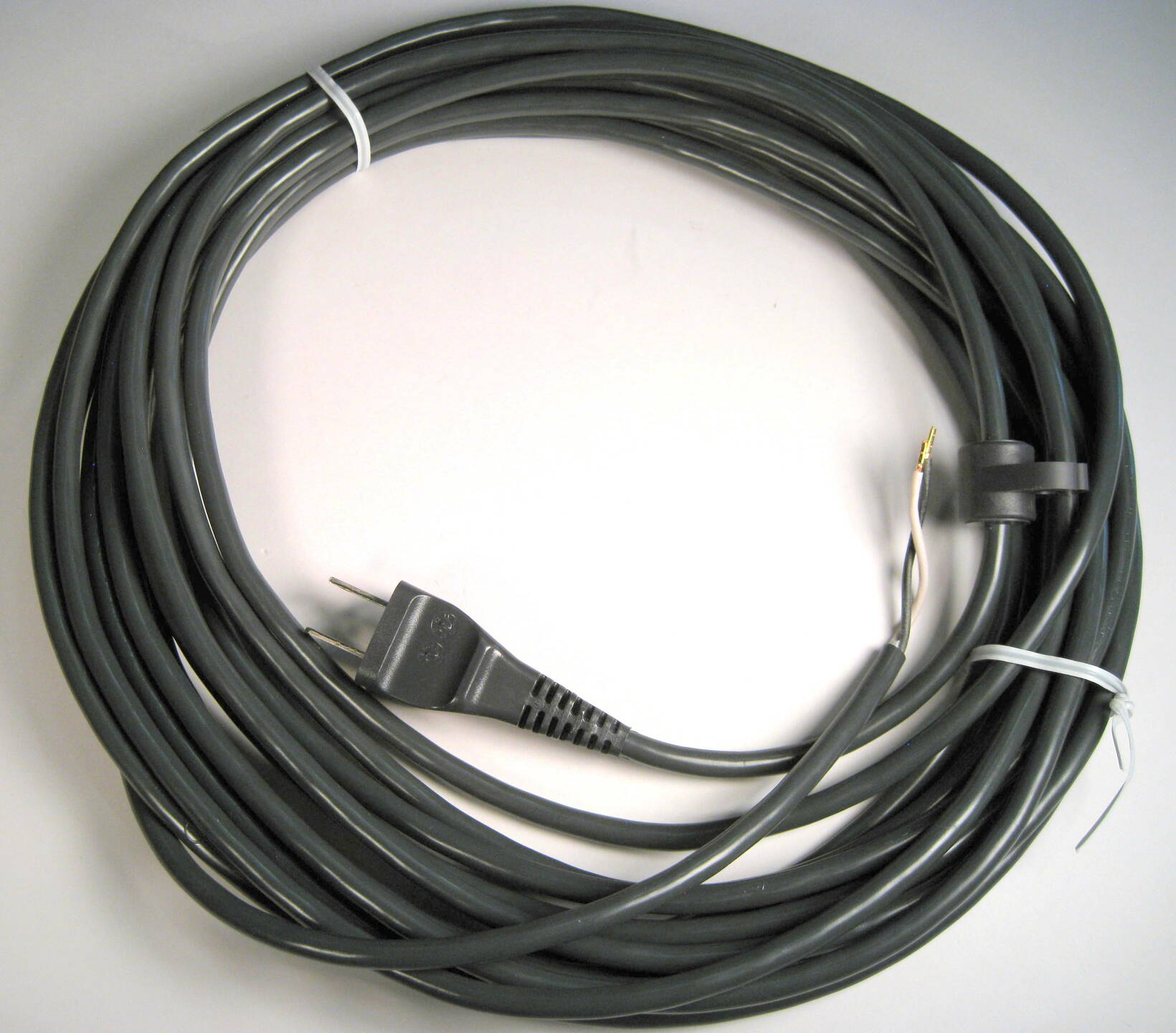 Cable with USA-plug, for FELIX series and DART (dark gray) Sebo vacuum cleaner repair part
