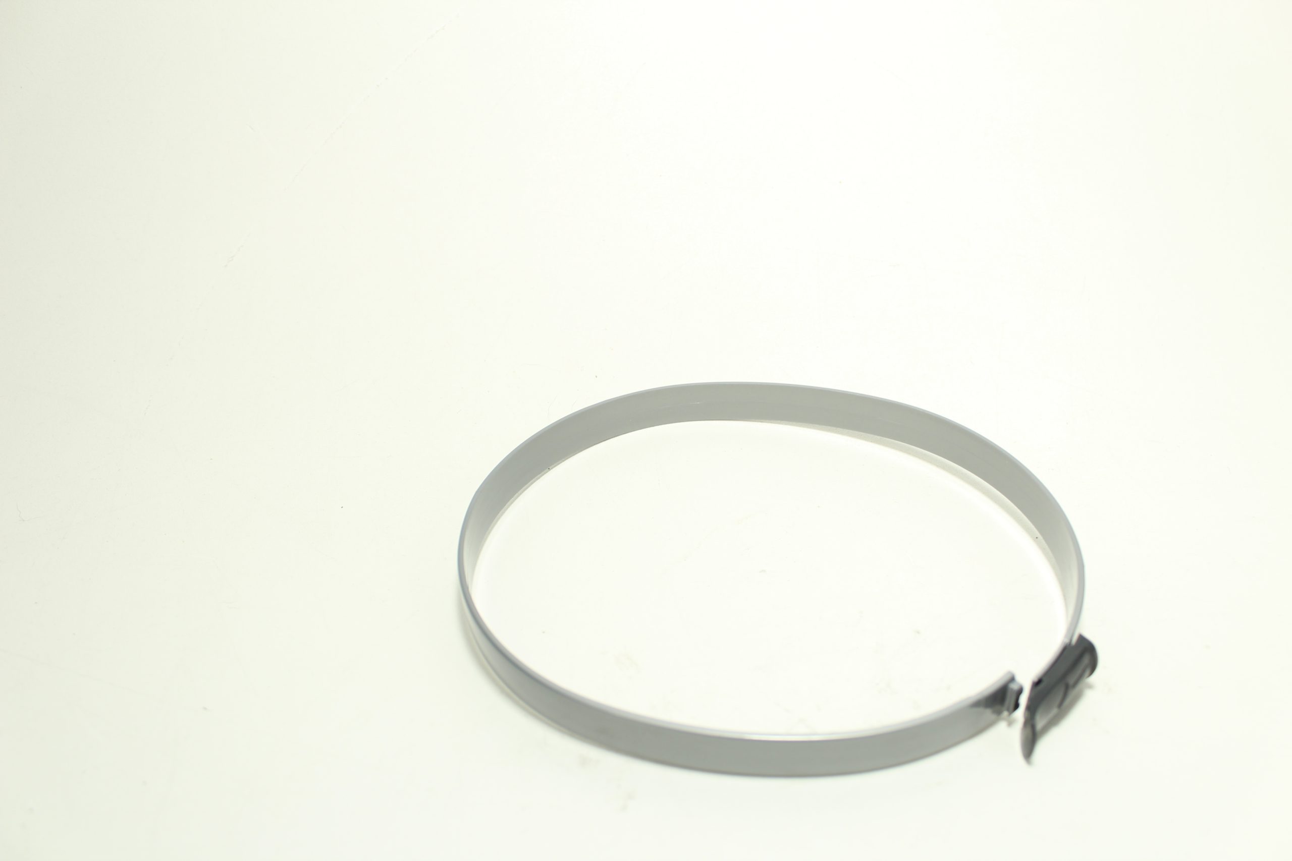 Exhaust Filter Clamp, for FELIX Onyx (silver) Sebo vacuum cleaner repair part