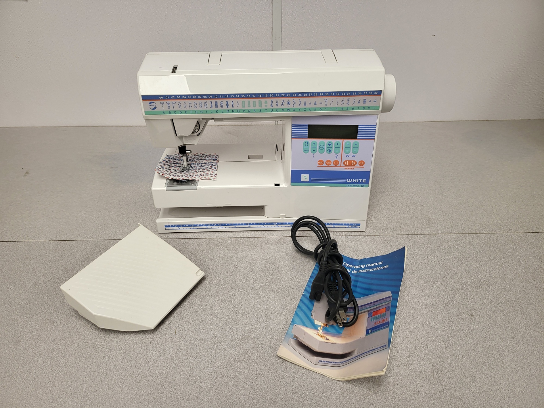 Reconditioned White 8800 computer sewing machine 90 day warranty made in Sweden
