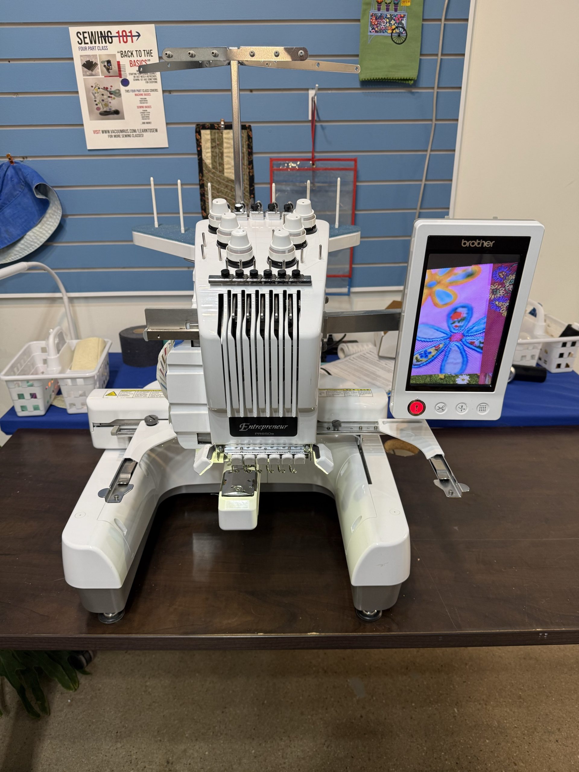 Reconditioned Brother PR650E 6 needle professional embroidery machine with stand 90 day warranty - Image 4