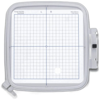 Embroidery hoop SQ20b (200x200mm or 7.9"x7.9") sewing machine part or accessory Embroidery Hoop SQ20b unbranded. Use With: MC500, MC550E, MC400, EL830, EL830L
Can be used with HATHOOP.