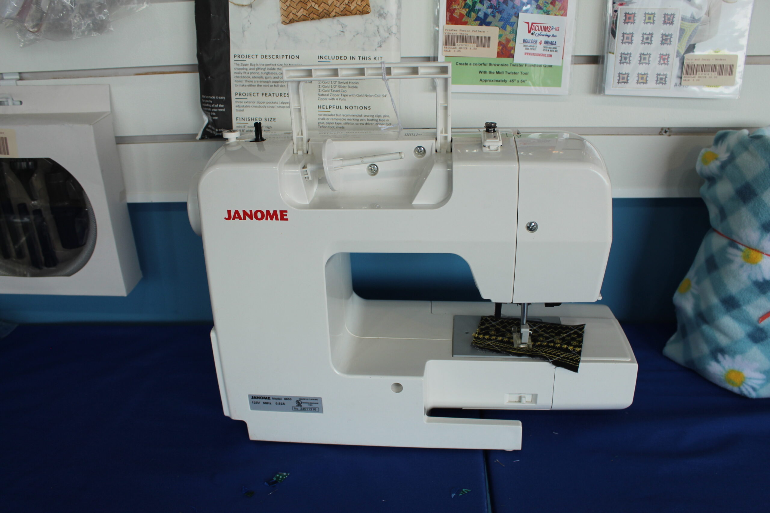 Fully reconditioned Janome 8050 - Image 3