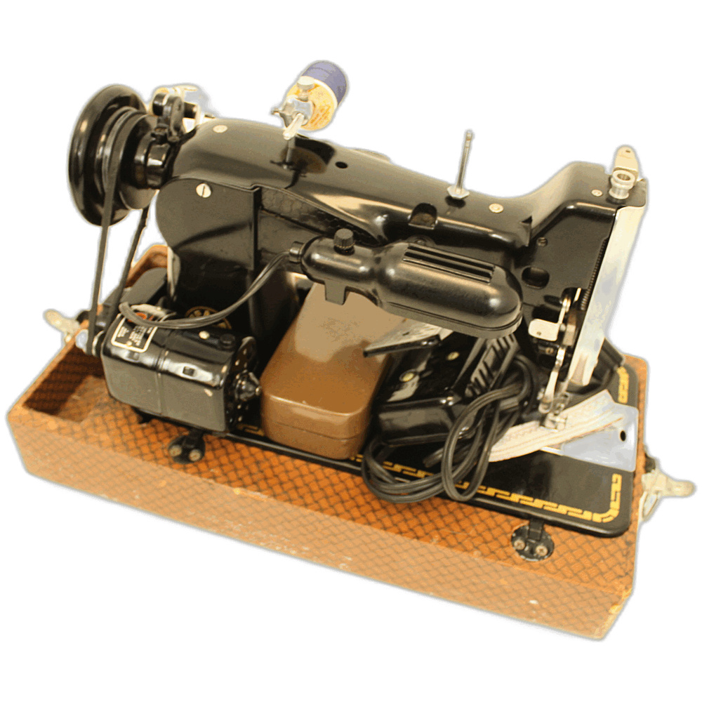Reconditioned Pfaff 130 made in germany with case foot control and extras as pictured 30 day warranty - Image 7