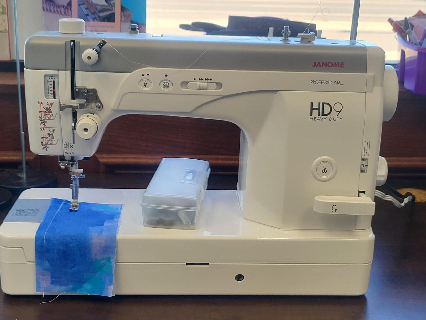 Janome HD9 Reconditioned - Image 2