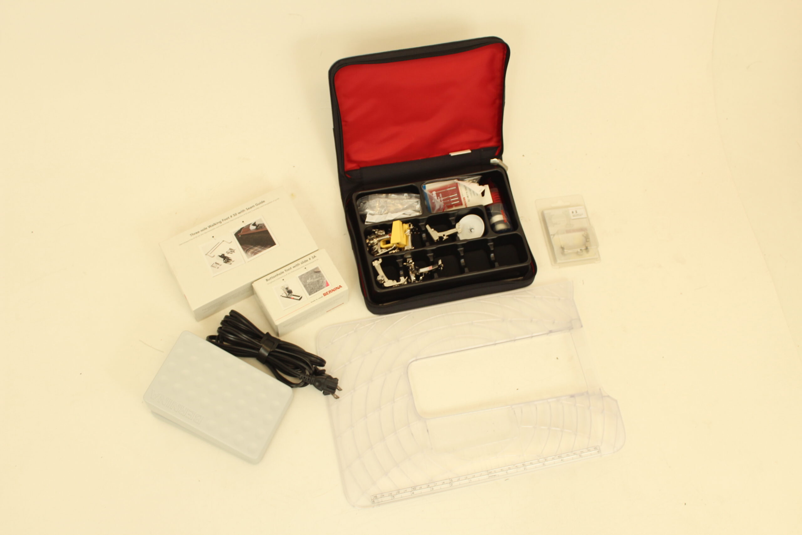 Reconditioned Bernina B475 Quilter's edition 90 day warranty with some accessories only - Image 13