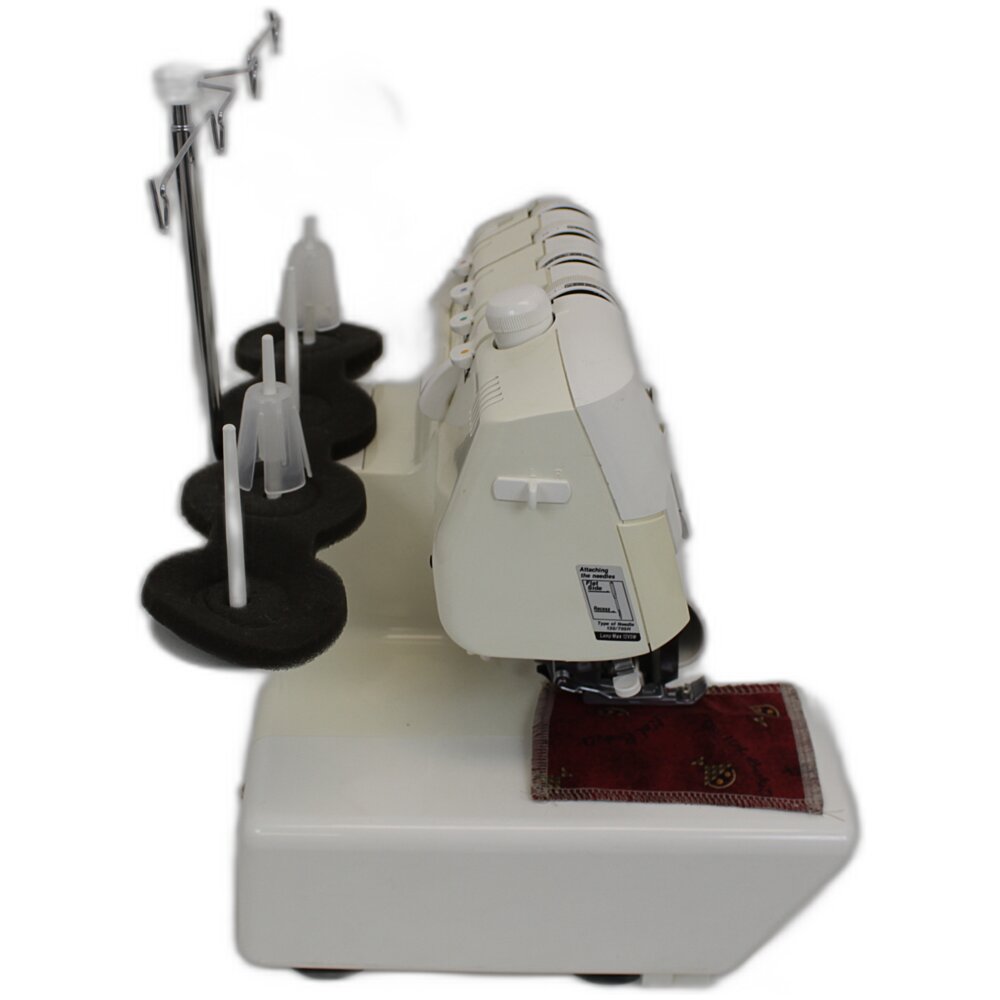 Reconditioned Bernina Serger 1100DA with 90 day warranty - Image 7