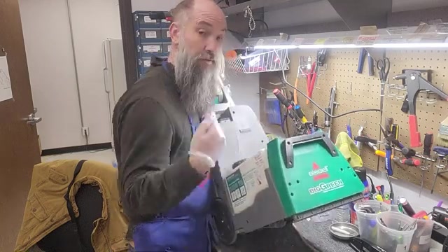 Remove the duct tape from the tank inlet.