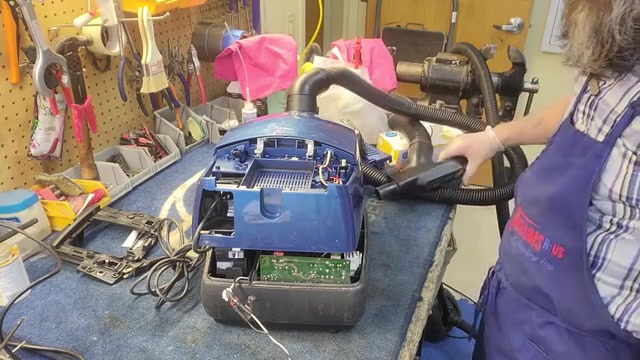 Partially reassemble: reconnect the main cable loom to the top housing.