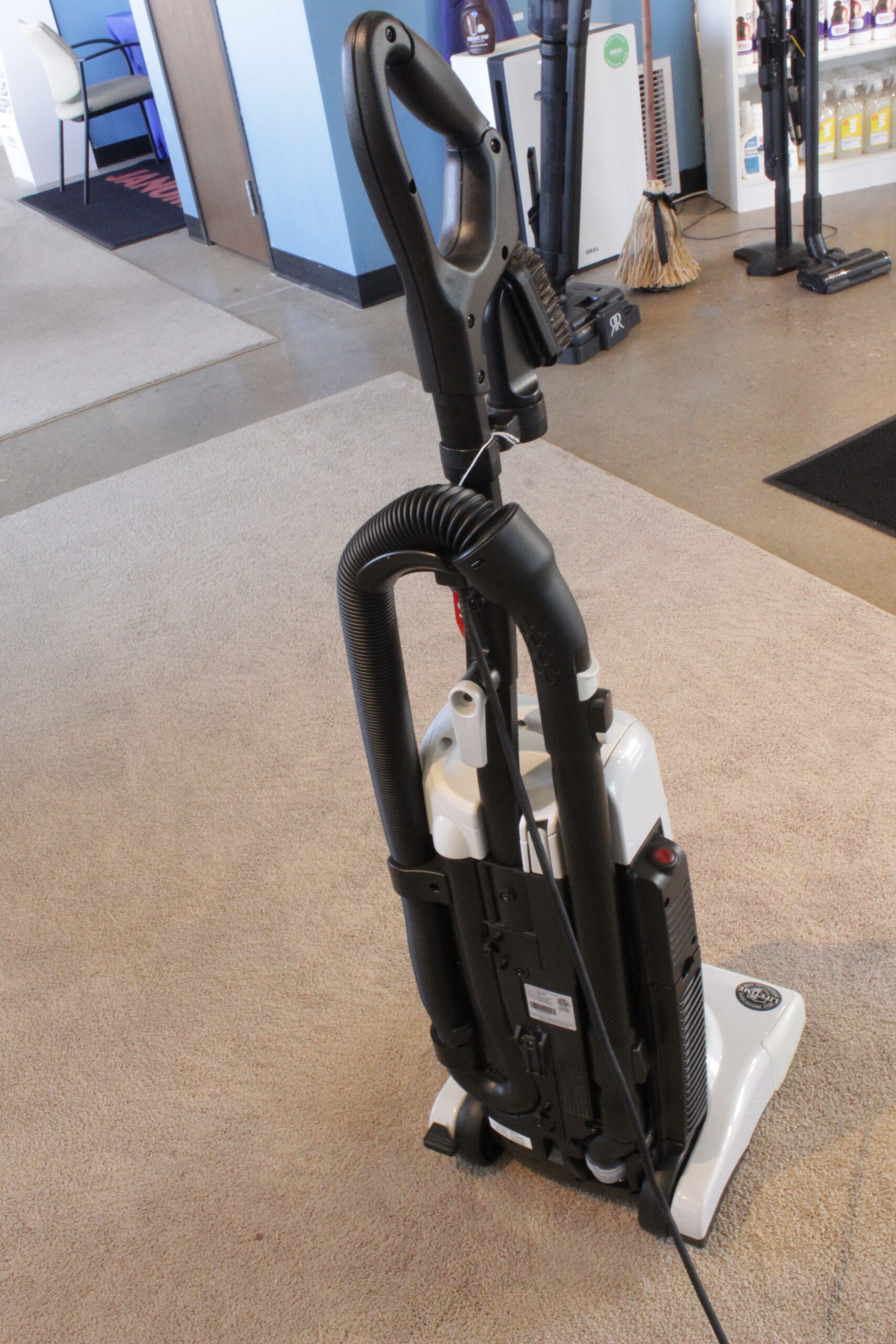 Pre Owned Riccar R27D Clean Air Deluxe Upright Vacuum w/ 90 Day Warranty - Image 4