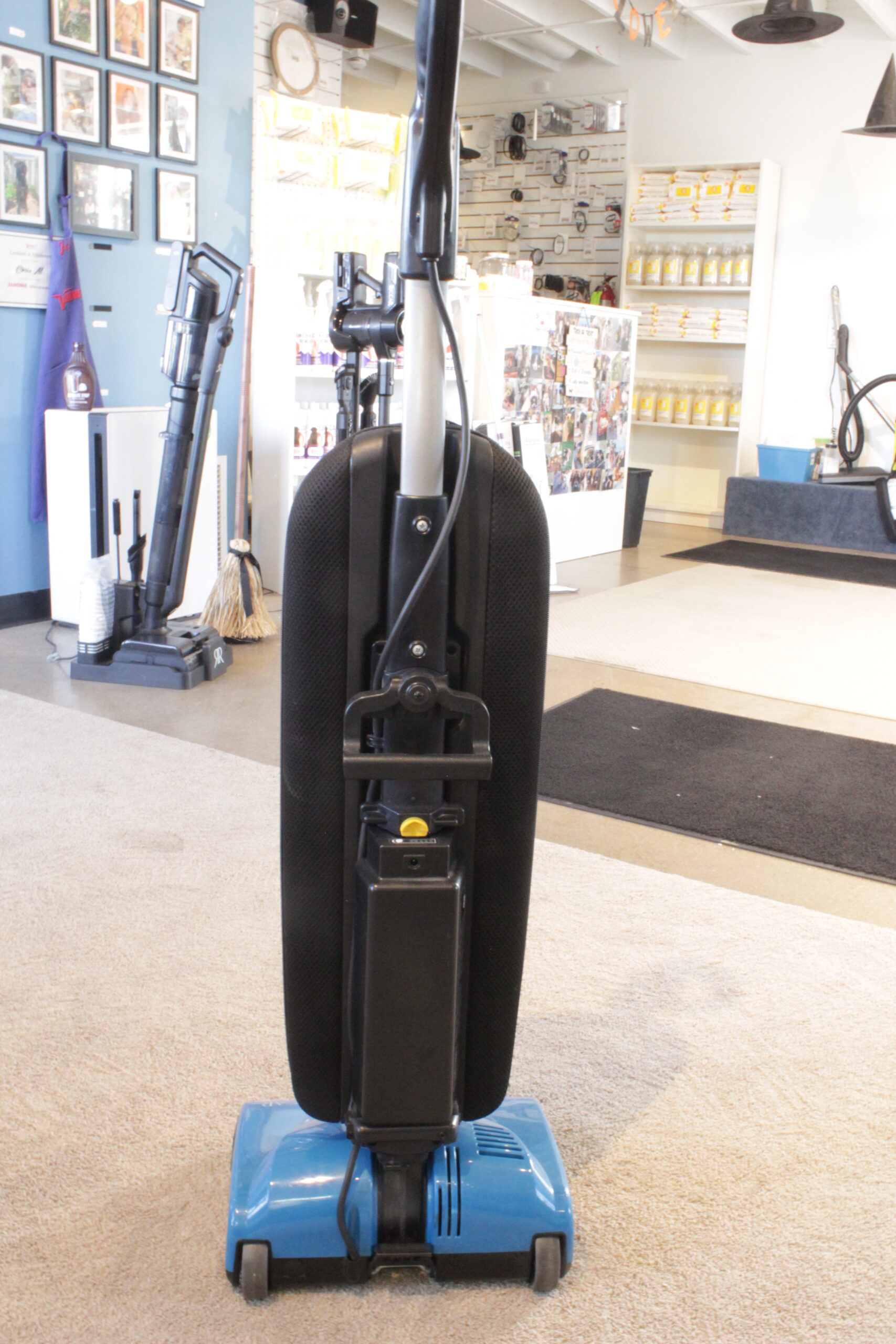 Pre Owned Riccar R10CV Supralite Cordless Vacuum w/ 90 Day Warranty - Image 5